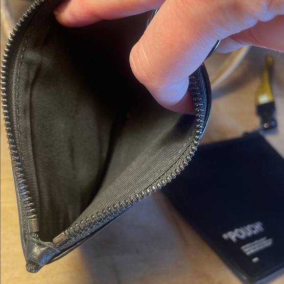 Off-White x Virgil Abloh 'Pouch' Double Pouch Zip Wristlet Clutch ! - Picture 7 of 12